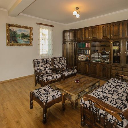 Apartment Gardens 44 Тбілісі Екстер'єр фото
