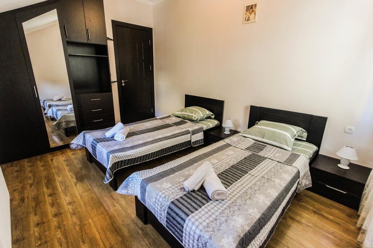 Apartment Gardens 44 Тбілісі Екстер'єр фото